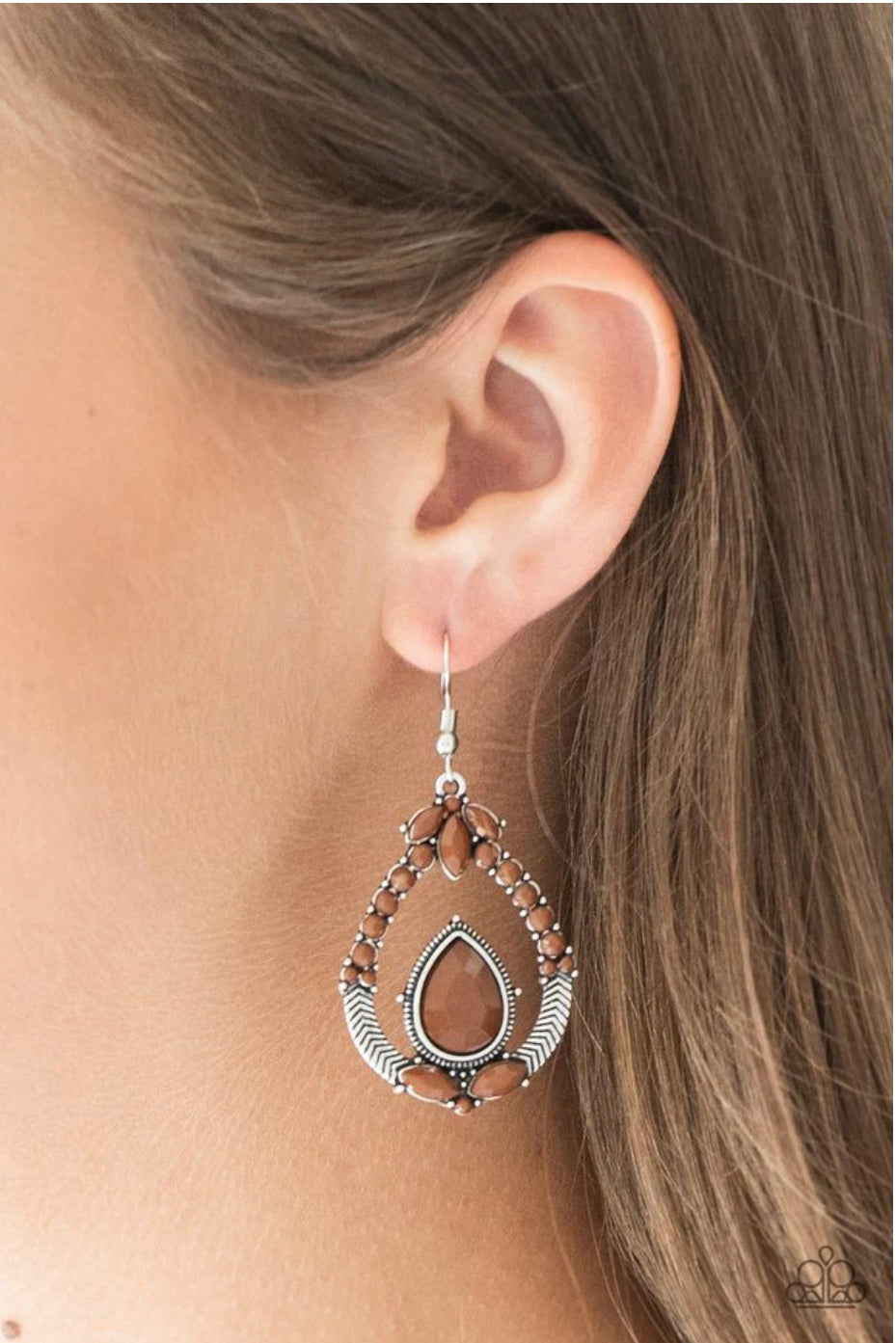 Vogue Voyager - Brown Earrings