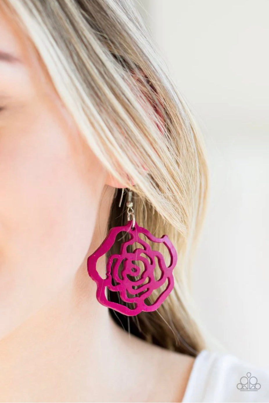 Island Rose - Pink Earrings