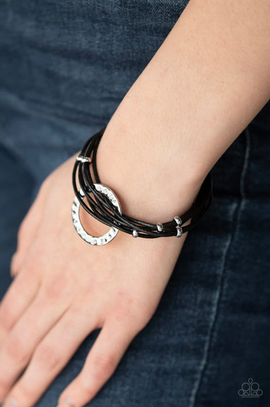 Magnetic Muse - Black Bracelet